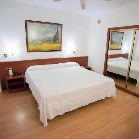 カタロニア プンタ デル レイ ホテル